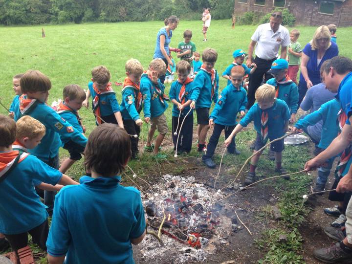 Radnage Beavers toasting marshmallows